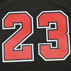 Maillot de basket-ball réversible personnalisé pour homme adulte, 100% polyester, séchage rapide, sans manches, respirant, imprimé, col en V, toutes saisons - Product Image 3