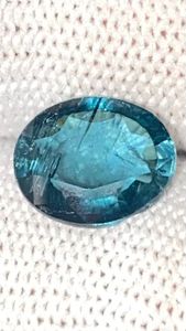 อินดิโคไลต์บลูทัวร์มาลีนทรงรี น้ำหนัก 4.15 กะรัต ธรรมชาติ – ไม่ผ่านการปรับแต่ง สะอาดตา ความเงางามสูง ได้รับการรับรองเป็นอัญมณี - Product Image 3