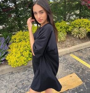 Camiseta de gran tamaño para mujer, camiseta de manga corta con cuello redondo de algodón 100%, camiseta de talla grande para hombre con hombros caídos - Product Image 1