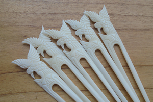 Bâtonnet à cheveux en os poli et lisse |   Accessoire élégant pour chignon, artisanat naturel - Product Image 2