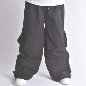 Pantalones de Nieve Negros Extra Grandes Impermeables al por Mayor con Ajuste Holgado, Forro Cálido, Bolsillos con Cremallera Segura y Dobladillo Ajustable - Product Image 1