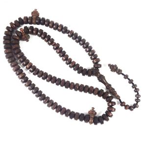 Tasbih en bois artisanal de qualité supérieure, perles polies et gravées, conçu pour la méditation, la prière, religieux, islamique - Product Image 2