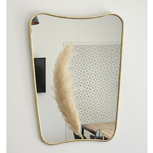 Miroir mural de maquillage grand format, dernier design, finition dorée, qualité export, idéal pour la maison, best-seller - Product Image 3