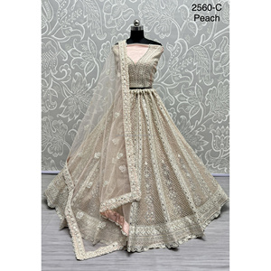 Collections de velours de vêtements de mariée indiens pour la mariée avec le travail de Zarkhan par Fabzone - Product Image 2