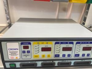 Sistema de sellado de vasos por cauterización digital laparoscópico Kara Mediclust Crown 400w y sistema bipolar bi-TURP para salina normal. - Product Image 2