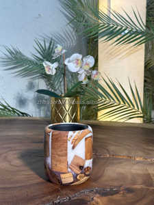 Elegante y Lujoso Quemador de Incienso Árabe Mabkhara de Resina Epoxi y Madera Natural para Aroma de Oud y Decoración Artística del Hogar - Product Image 3