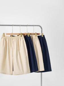 Pantalones Cortos Deportivos de Verano para Hombre, Diseño Personalizado con Logotipo Bordado, Estilo Casual y Holgado, Nueva Colección 2025, Fabricación OEM en China y Bangladesh - Product Image 2