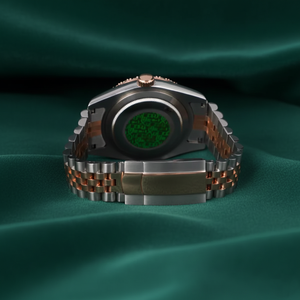 Montre en acier inoxydable avec lunette en diamant doré, cadran vert, mouvement à quartz de luxe, chronographe, résistante à l'eau 3BAR, bracelet Jubilee - Product Image 4