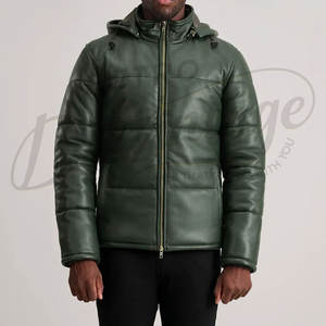 Veste matelassée en cuir vert foncé pour homme, chaude et rembourrée, avec capuche, en similicuir, idéale pour l'hiver et les températures froides. - Product Image 1