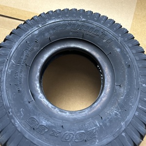 Neumático Neumático de Aire Negro Unilli 3.00-4 -225 4PR 50 PSI Hecho en Taiwán (Banda de Rodadura C154) para Scooters de Movilidad, Sillas de Ruedas y Carritos - Product Image 2