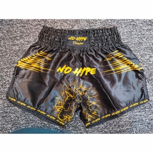 Shorts de boxe Muay Thai MMA sur mesure - 100% polyester respirant et durable, options de logo et de couleur personnalisées, haute qualité - Product Image 5