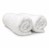 Serviette de Bain Blanche de Luxe 100% Coton 550 GSM, Ultra Douce et Épaisse, Idéale pour Hôtels, Spas, Complexes et Usage Domestique – Offre Spéciale