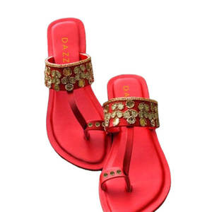 Chappals Kolhapuri pour femmes de qualité supérieure, durables, imperméables, fabriqués par des artisans professionnels, en cuir véritable, légers - Product Image 1