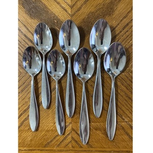 Hot Sale Hand Forged Stainless Steel Cutlery Set in Simple Modern Style <b>Mirror</b> Polish Wedding Flatware with Long Handle Durable - Product Image 1