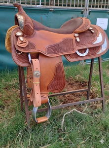 Selle de cheval Western en cuir pour barrel racing et trail, à assise profonde, qualité supérieure, équipement équestre - Product Image 2