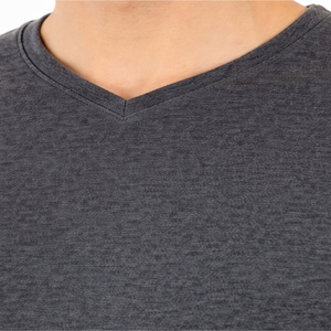 T-shirt pour homme en coton uni gris foncé à col en V, manches courtes, coupe ajustée, couleur unie, basique, premium, confortable, respirant, doux - Product Image 2