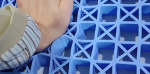 Capa de Colchão Personalizada em Cores Duráveis e Respiráveis Tamanho King Queen Anti-envelhecimento Resfriamento em Gel TPE para Uso em Hospital e Escola - Product Image 6