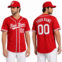 Maillot de baseball moderne conçu avec un tissu extensible pour les clubs, les équipes et les événements sportifs, offrant des performances fiables et un confort actif.
