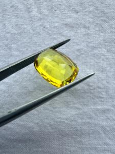 Saphir Jaune Corindon de Laboratoire Taille Brillant Forme Coussin 9/12mm pour Bague de Collection Luxe Pierre Centrale Prix de Gros Fournisseur - Product Image 1