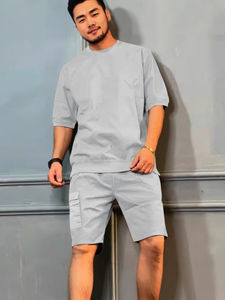 Ensemble décontracté d'été pour homme, personnalisé, de haute qualité, surdimensionné, avec poches cargo, deux pièces, t-shirt à manches courtes respirant en maille et short - Product Image 6