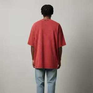 เสื้อยืดวินเทจสไตล์แอซิดวอช สตรีทแวร์ ลุคดิสเทรสซิ่ง ผ้าคอตตอนหนา พิมพ์ลายโลโก้ ทรงโอเวอร์ไซส์ ไหล่ตก - Product Image 4