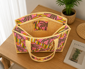 Magnifique sac fourre-tout en toile imprimé multicolore de style bohème pour femme, avec motif palmier rayé, idéal pour le shopping estival - Product Image 3