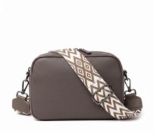 Women Leather Crossbody Bag Geometric <b>Strap</b> Zip Closure Minimalist Style Daily Use <b>Shoulder</b> Bag - Product Image 5