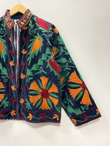 Chaqueta Bomber Bordada Suzani para Mujer, Estilo Casual, Estampado Floral Mediano, Estilo Bohemio, Moda Urbana, 100% Algodón, Cuello Alto de Terciopelo, Suave - Product Image 3