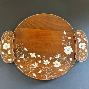 Plateau de service rond en bois de haute qualité avec porte-gobelet en laiton incrusté de nacre pour mariage pour la décoration de l'Aïd Ramadan - Product Image 6