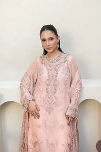Trajes Shalwar Kameez de marca para fiesta, muy vendidos, para mujer, en tela de chifón de muy alta calidad con bordados muy finos. - Product Image 4