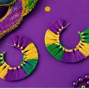 Pendientes de Aro con Borlas de Mardi Gras de Rizir Fashion, Chapados en Oro de 14K, Hilo de Seda, Geométricos, Religiosos, Cristianos, para Mujer - Product Image 2