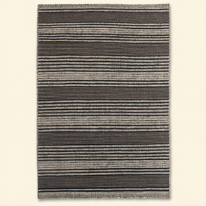 Tapis en laine tufté à la main noir graphite rayé ivoire, tapis géométrique texturé fait main, antidérapant, écologique, à poils épais pour - Product Image 1