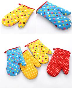 Gants de four en coton résistants aux hautes températures, imperméables, anti-coupures, avec une prise en main sûre et confortable, logo personnalisé - Product Image 4