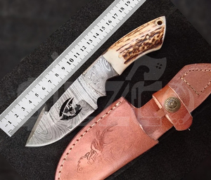 Couteau de chasse OEM Wirecut en acier Damas, couteau à dépecer, lame fixe avec manche en bois de cerf, couteau de camping et d'extérieur EDC avec étui en cuir - Product Image 5