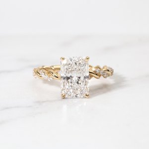 แหวนเพชรทรงเรเดียนท์คัทแบบร้อยเชือก ทองคำแท้ 10K 14K 18K ประดับเพชรเม็ดเดี่ยว สำหรับงานหมั้นและวันครบรอบ  งานจิวเวลรี่ชั้นดีสำหรับผู้หญิง - Product Image 4