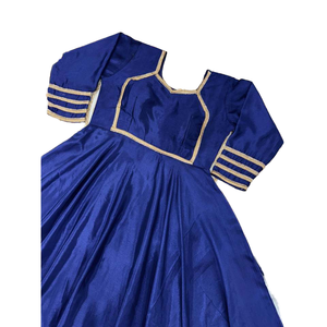 Vestido y pantalón Anarkali de diseñador para mujer con Dupatta Exquisito conjunto de ropa de fiesta para ocasiones elegantes - Product Image 1