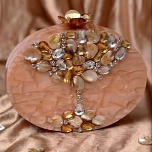 Bolso de mano de resina estructurada con asa metálica, el mejor bolso de resina artesanal indio personalizado para mujer, promocional - Product Image 1