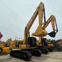 Excavatrice Caterpillar 330 d'occasion 2024, 90% neuve, moteur CAT C7.1, godet de 1,4 m³, 30 tonnes, en promotion à prix réduit