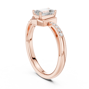 Bague solitaire vintage en moissanite taille émeraude - Plaqué or rose sur argent sterling 925 avec accent pavé - Bague de fiançailles - Product Image 4