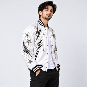 Chaqueta Bomber Moderna para Hombre con Pedrería, Chaqueta de Alta Calidad con Cristales y Diseño de Estrellas Único para un Estilo Casual Urbano - Product Image 4