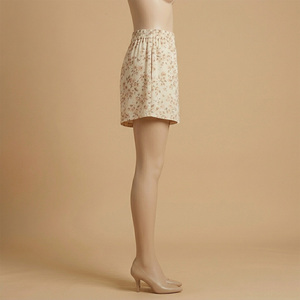 Shorts en coton à taille haute à imprimé floral pour femmes, coupe ample, décontractés, respirants, avec taille élastique, jupes courtes pour l'été - Product Image 2