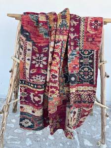 Colcha Kantha Hecha a Mano con Estampado Digital de Inspiración Persa en Algodón, con Costuras Tradicionales a Mano, para Decoración de Dormitorio Estilo Boho - Product Image 3