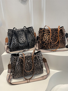 Bolsa de Mano Moderna con Cierre de Cremallera y Diseño de Estampado Animal - Bolso de Mano y Bandolera Elegante de Gran Capacidad - Product Image 2