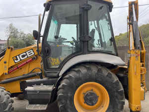 Retroexcavadora JCB 3CX Usada de Alta Calidad, Pintura Original, 90% Nueva, Maquinaria para Movimiento de Tierras con Ruedas, en Stock, Precio Bajo - Product Image 4