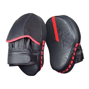 Escudo de Boxeo Muay Thai de PVC y Cuero PU Rojo y Blanco, Almohadilla de Entrenamiento Profesional Ajustable para MMA - Product Image 5