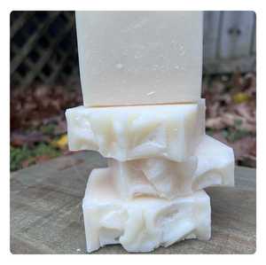 Savon à l'huile de coco sans plastique et zéro déchet – Barre corporelle végétale, végétalienne et sans cruauté animale - Product Image 5