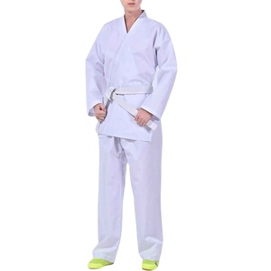Nouveau Gi Doux et Confortable avec Panneaux en Tissu Coton Respirant et Durable, Idéal pour la Pratique des Arts Martiaux par Tous les Temps, Uniforme de Judo et de Karaté - Product Image 1