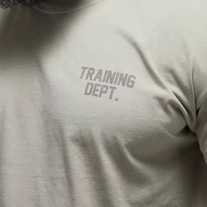 Camiseta Oversize para Hombre, Corte Cuadrado, Hombros Caídos, Ajuste Holgado, Algodón Pesado, Estilo Urbano, Diseño Personalizado, Proveedor - Product Image 6