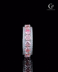 Bague Éternité en Or 14K avec Diamants Roses et Accents de Diamants Blancs, Plaqué Rhodium, Design Unisexe de Luxe |   VEGA NEW YORK - Product Image 1