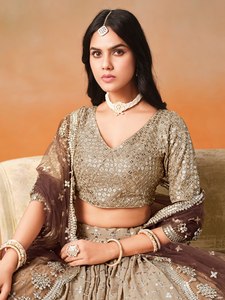 Elegant Beaded Organza <b>Lehenga</b> Set with V-Neck Crop Top and Floor-Length Skirt Candy Color Quick Dry for Bridesmaid Wear - Product Image 6